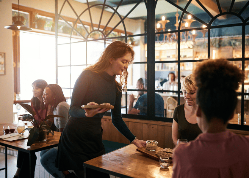 5 Ways to Reduce Restaurant Labor Costs